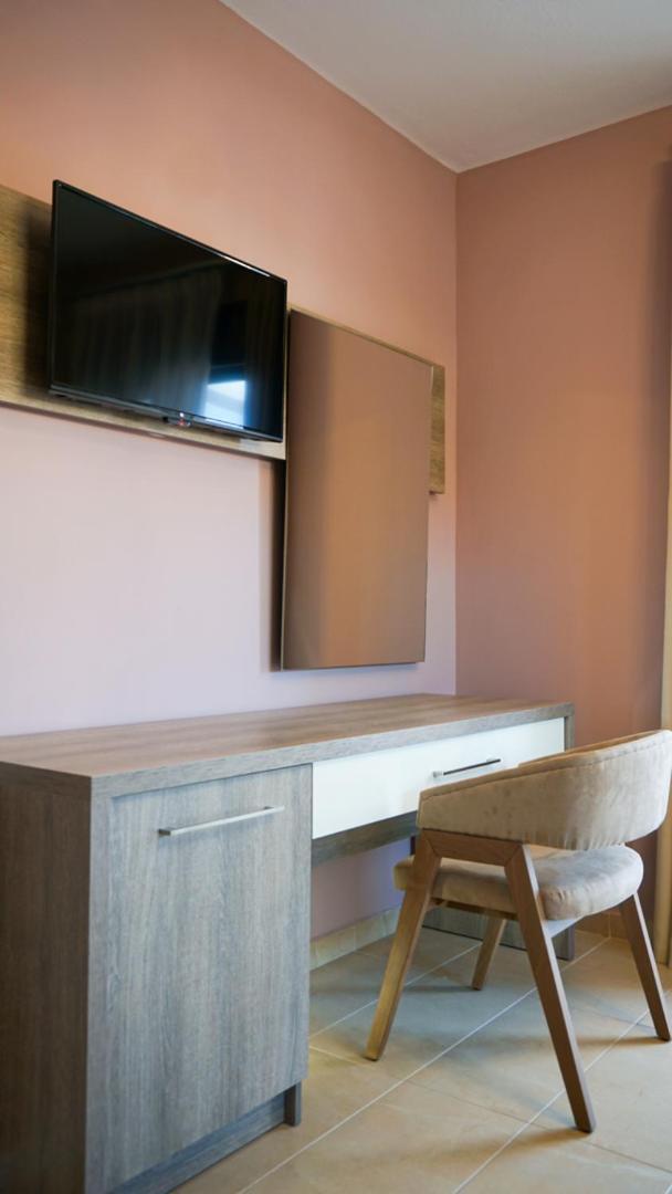Agnes Deluxe Hotel Пефкохори Номер фото